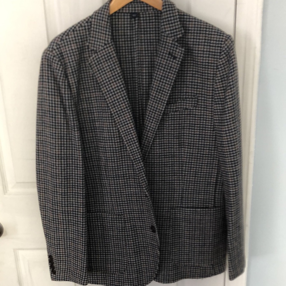 Multi-colored houndstooth blazer